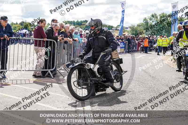 Vintage motorcycle club;eventdigitalimages;no limits trackdays;peter wileman photography;vintage motocycles;vmcc banbury run photographs